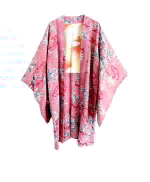 Image of Kort kimono dame af bourgonerød silke m. blommeblomster