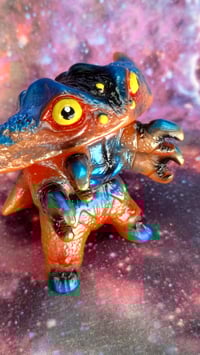 Image 2 of kaijufornia cambrigon studio kabuto