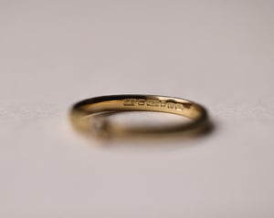 Image of 18ct yellow gold 3.0mm Champagne rose-cut diamond horn texture ring (LON265)