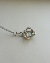 Image 2 of blossom necklace ||