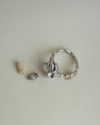Image 3 of comma ring