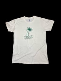 Image 3 of tee shirt île