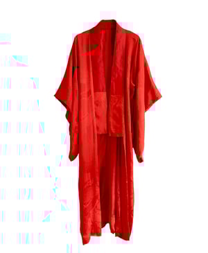 Image of Copy of Rød silke kimono dame m. damaskvævede lykketraner