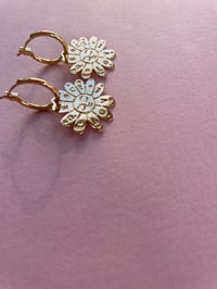 Image 2 of Collaboration Adolie Day x Marine Mistake | Créoles Peace and Love  | Edition limitée.