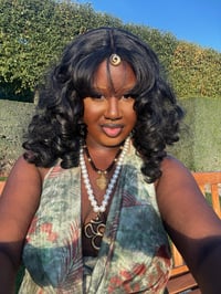 Image 2 of  Perla Aum 