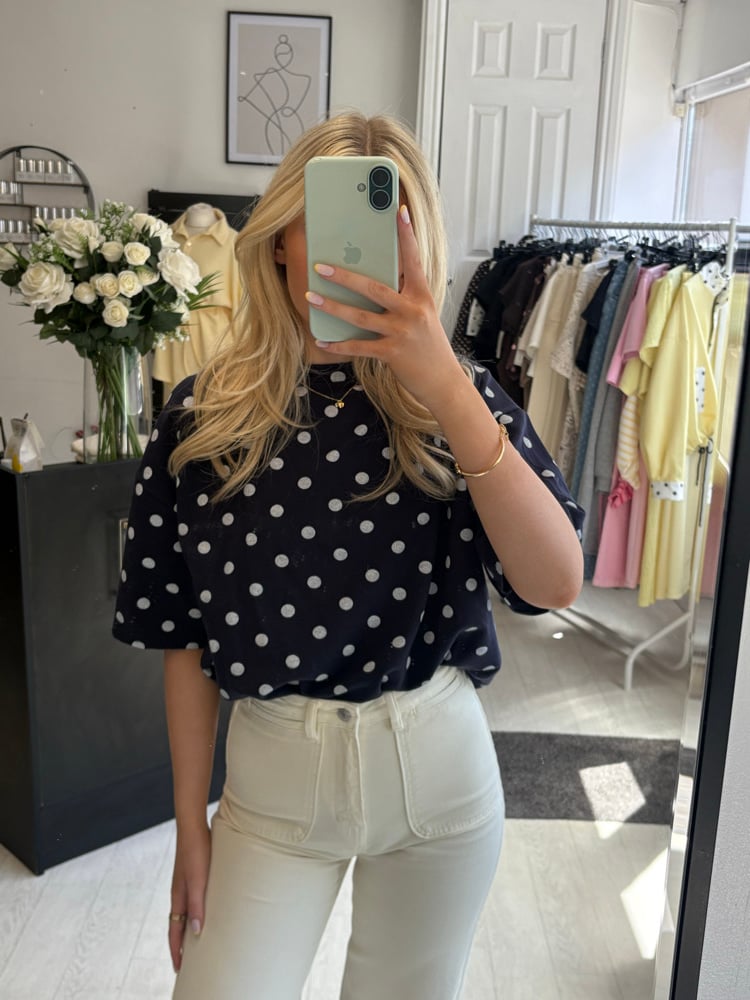 Image of Polka dot tshirt 