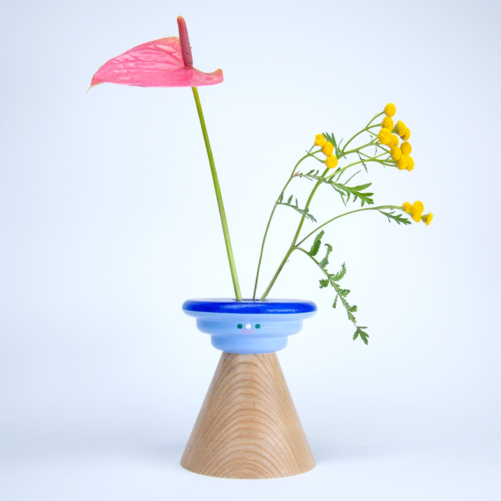 Image of Kerzenhalter-Vasen-Kombi "Pfifferling blau" 