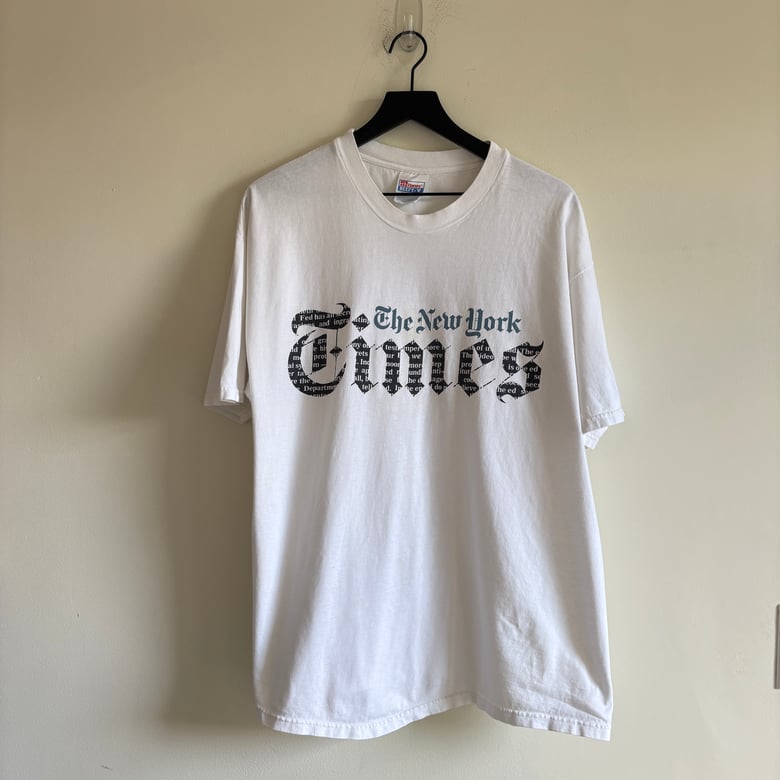 Image of The New York Times 'Expect the World' T-Shirt