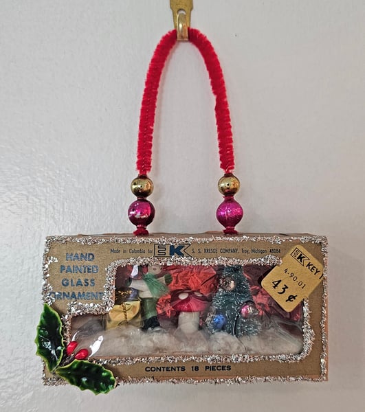 Image of Vintage Ornament Box Diorama 