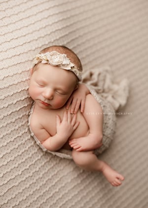 Image of Kaya / beige