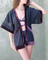 Image 1 of KIMONO HAKUTO | BLACK AND PURPLE VELVET VERSION