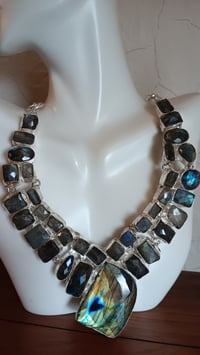 Image 15 of FACETED LABRADORITE NECLACE AND EARRING SET