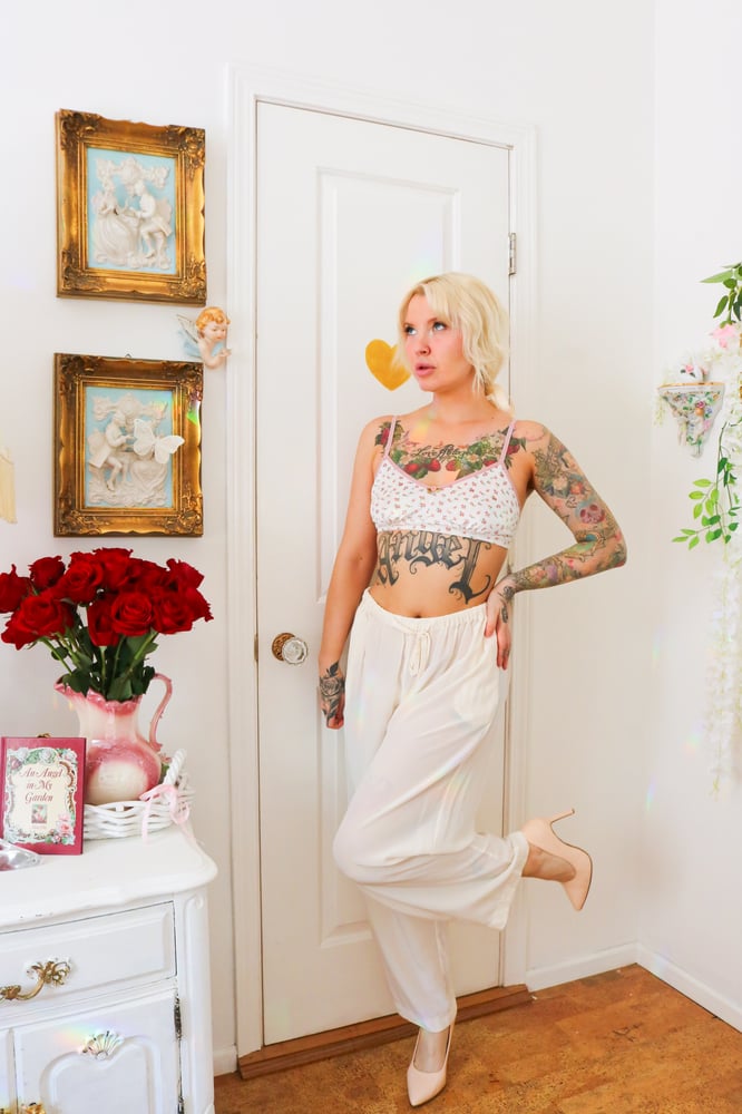 Image of 90s Soft Moments 100% Silk White Sheer Sleep Pants (Large)