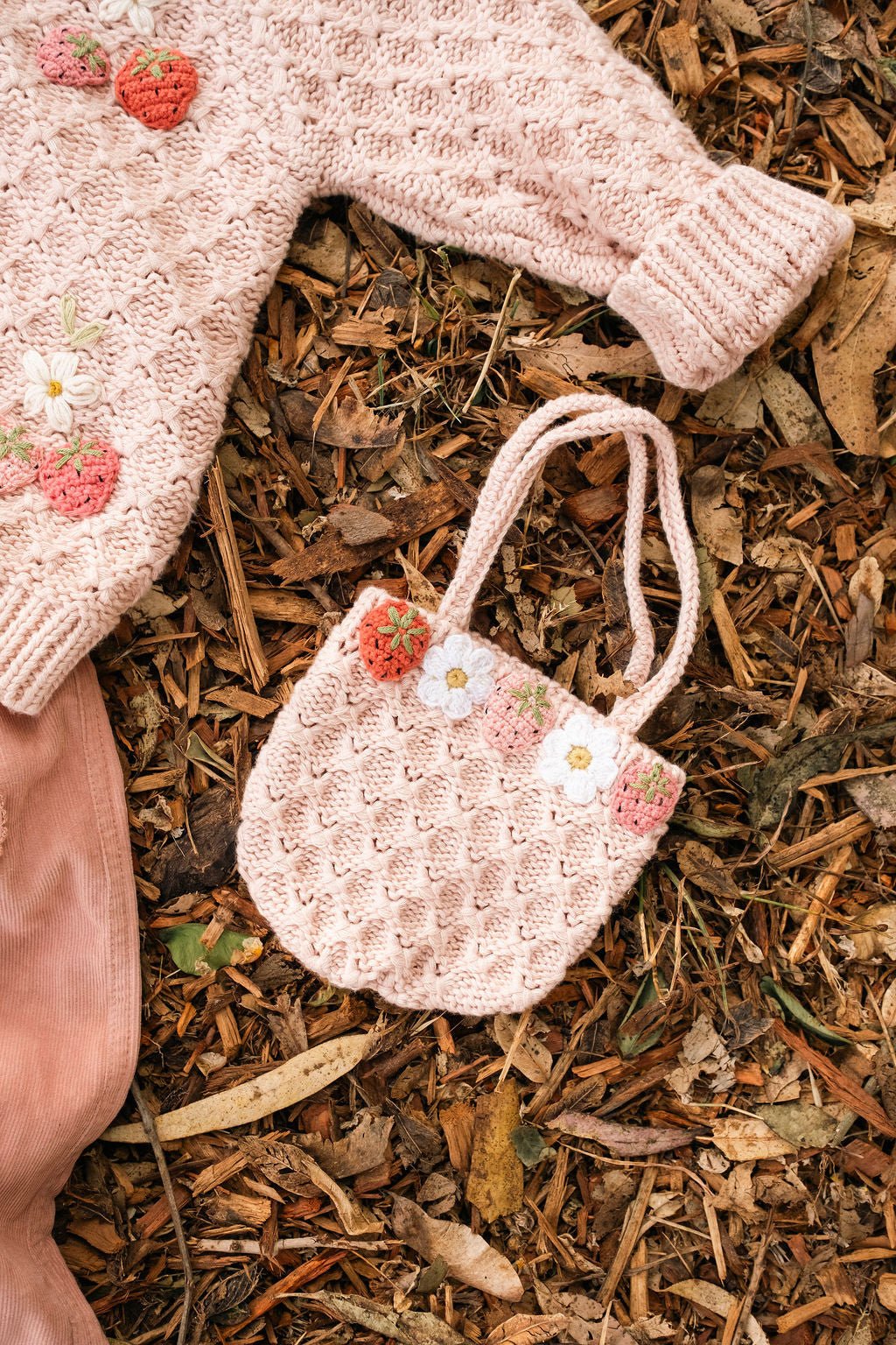 Image of Crochet Purse - Strawberry Daisy