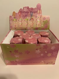 Image 3 of PINK KEYCHAIN