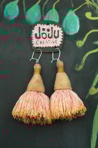 Image 4 of Large Light Pink Blossoms