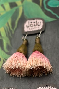 Image 2 of Large Pink & Peach blossoms