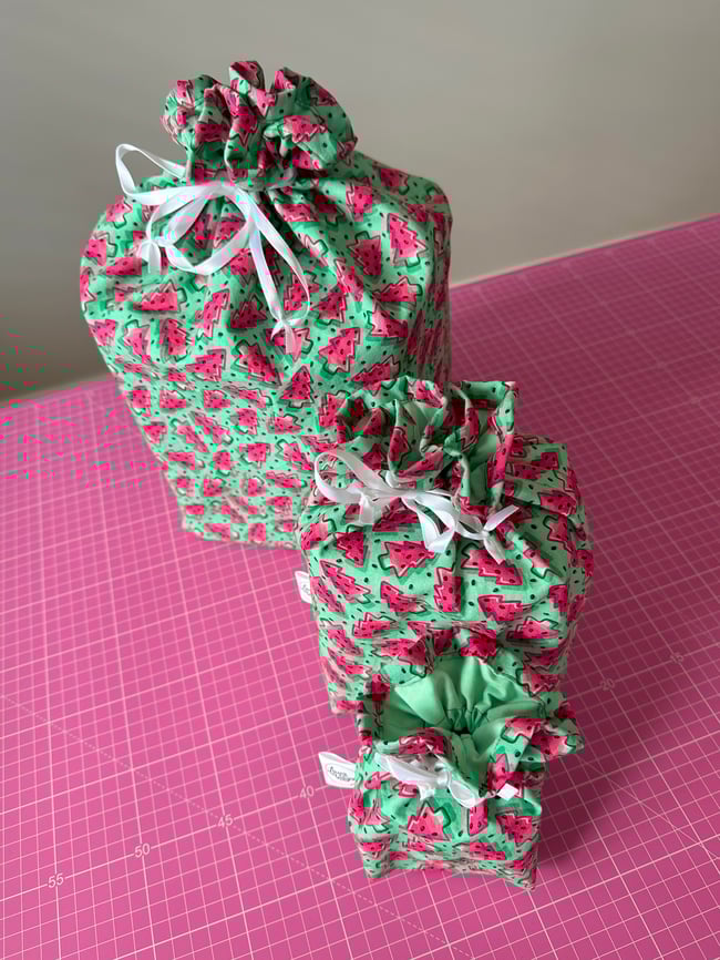 *Limited* Fabric Gift Bag Set of 3 - Watermelon Christmas Trees