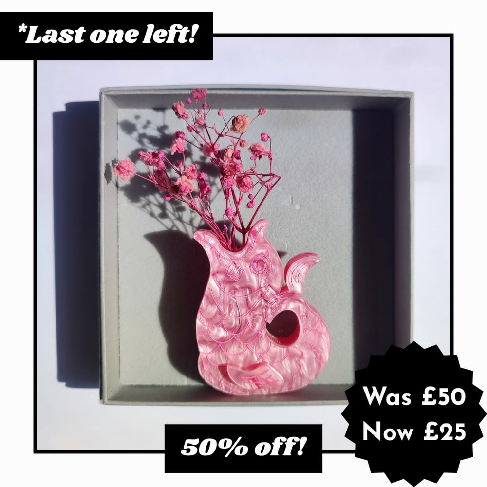 Image of Gluggle Jug Statement Acrylic Bud Brooch
