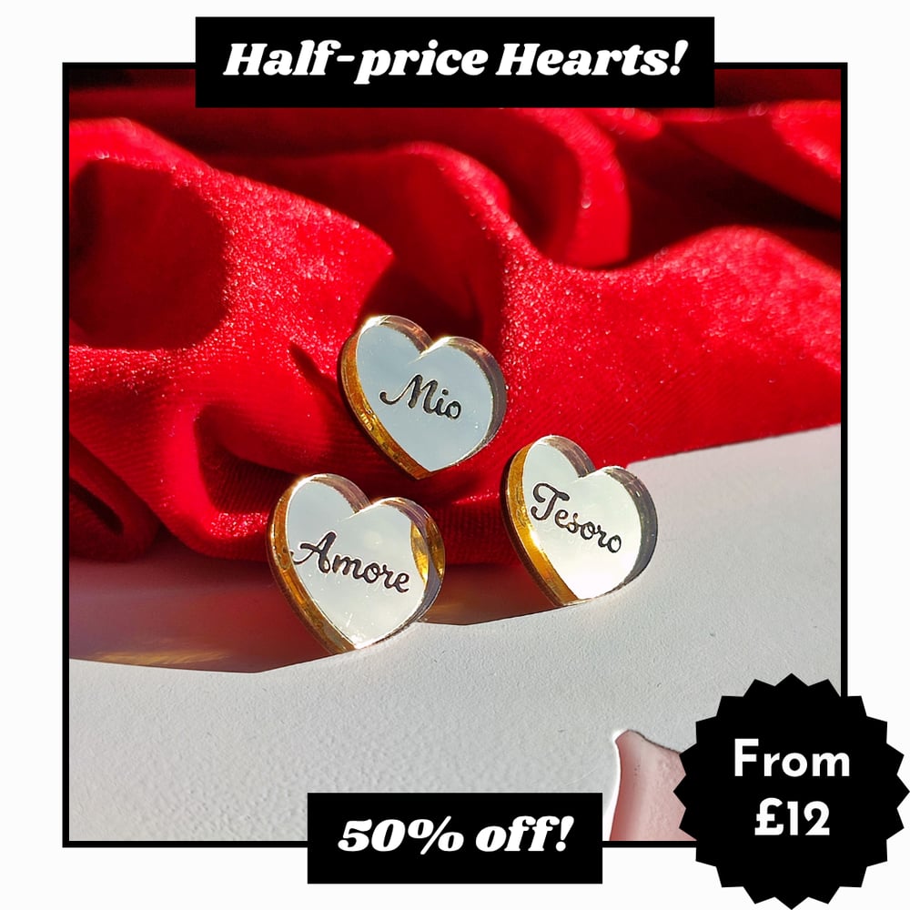 Image of Hearts of Gold Engraved Studs - Amore / Tesoro