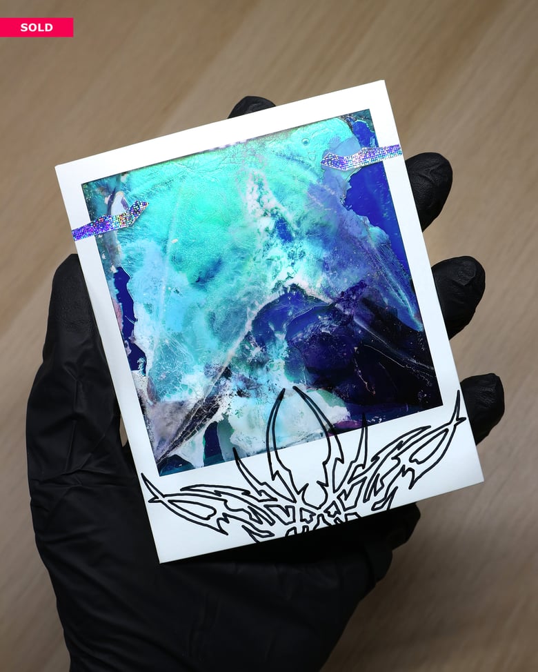 Image of IRIDESCENT Polaroïd "SIGILISM"