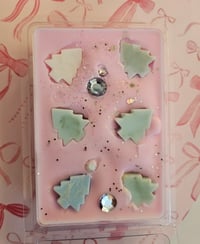 Image 19 of Pink Berry Sugared Spruce - A Rockytop Wax Works exclusive custom houseblend fragrance 