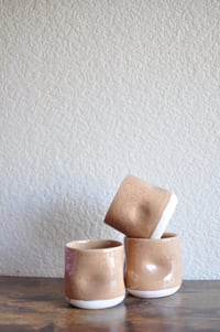 Image 3 of Tan Thumbprint Tumbler