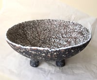 Image 1 of Rustic Papier-Mâché Bowl with Fern Imprint and Four Legs – Handmade Art