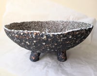 Image 8 of Rustic Papier-Mâché Bowl with Fern Imprint and Four Legs – Handmade Art