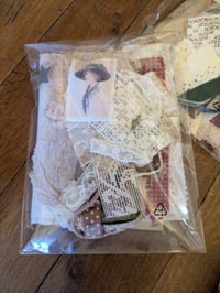 Image 3 of Intérieur cahier textile 