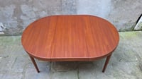 Image 4 of Table scandinave extensible en teck