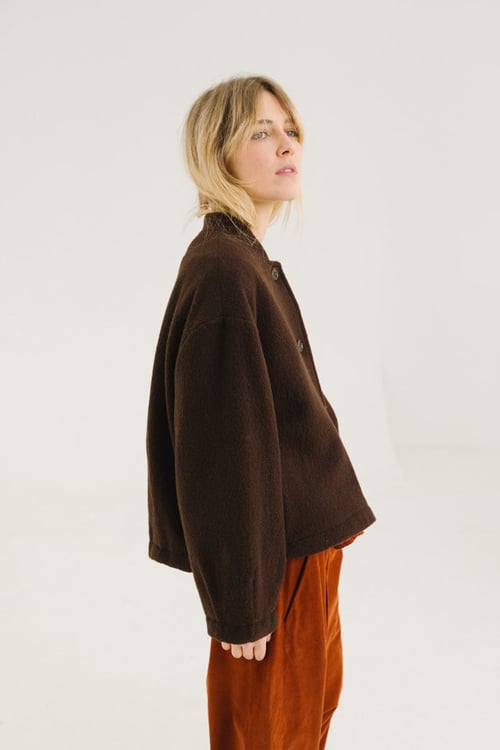 Image of 4-Chaqueta Jay Brownie