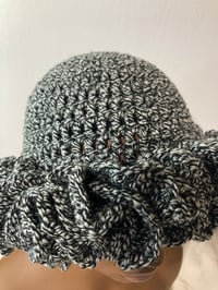Image 6 of Ruffle Brim Crochet Hat - Composition