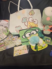 Image 2 of Keroppi Totebag Bundle 