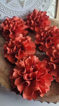 Image 4 of Paper Cempasuchil 