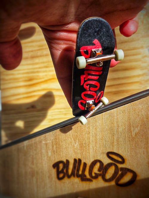 Image of Split Ply Noir | New Mastiff Shape (33.4mm)