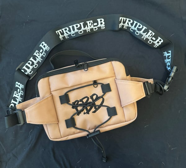 Image of BBB Shoulder Bag - Khaki 