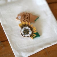 Image 2 of GIRASOLES (PEGADOS A LA OREJA)