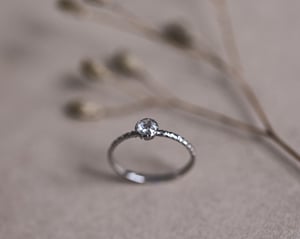 Image of Platinum, 4.0mm white Rose-cut diamond faceted ring (LON228)