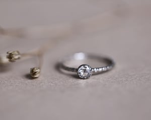 Image of Platinum, 4.0mm white Rose-cut diamond faceted ring (LON228)