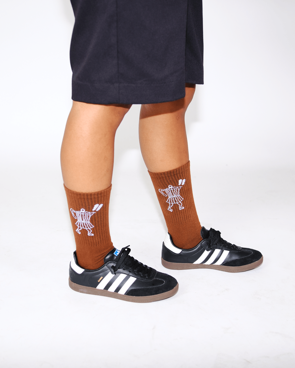 Image of XX COLAO": BROWN SOCKS XX