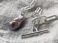 Image 4 of Paperclip Choker mit großer Barockperle