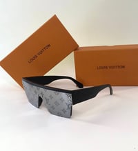 Image 3 of Louis Vuitton Waimea Shades