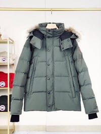 Image 2 of Canada Goose Wyndham Parka