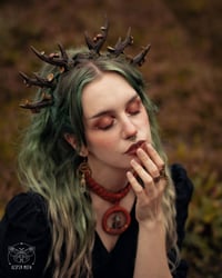 Image 3 of Völvagamen Choker (Pumpkin)