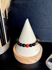 Image 1 of BRACELET OEIL DE TIGRE - ONYX - JASPE ROUGE