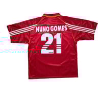 Image 2 of SL Benfica Home Shirt 1998 - 1999 (L) Nuno Gomes 21
