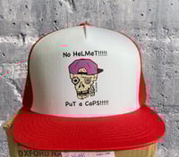 Image 1 of CAPS TRUCKER TETE DE MORT