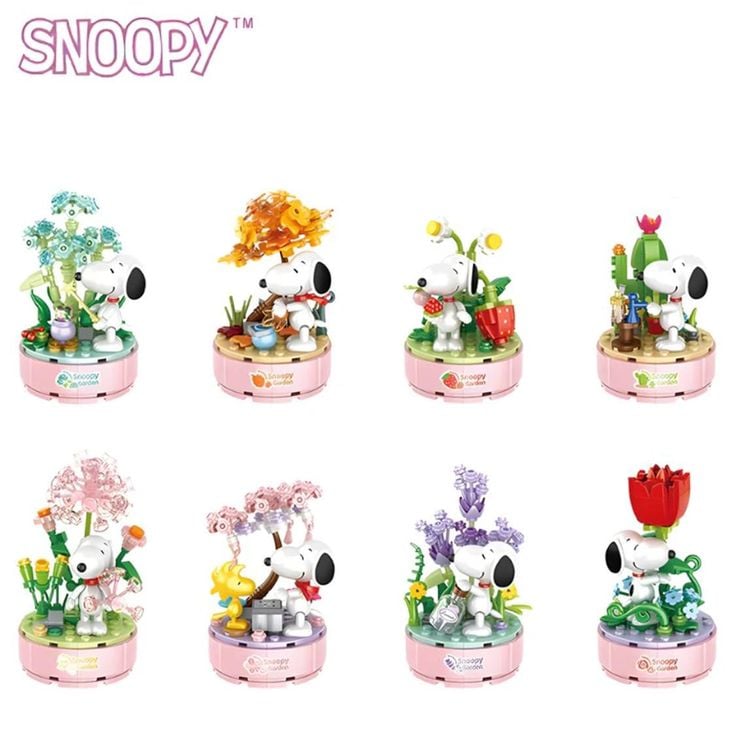 Image of Snoopy Garden Blind Box 🐶 🪴 