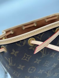 Image 2 of Louis Vuitton Noè Monogram Bucket Bag